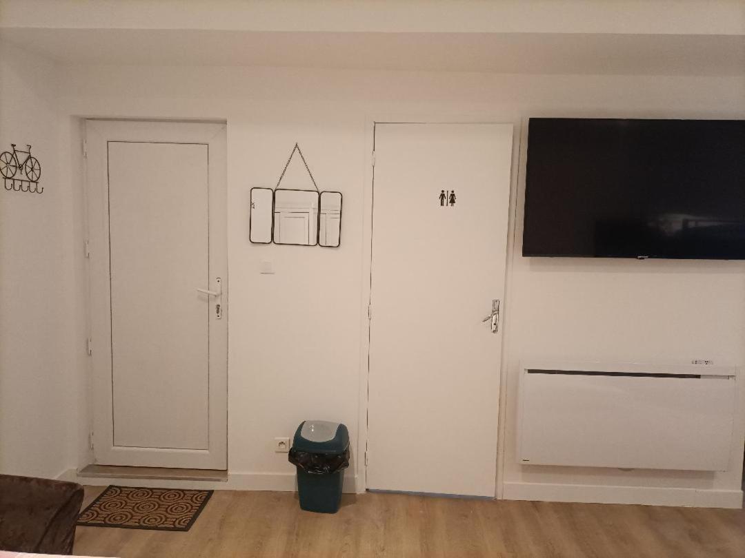 Thieux  A 7 Minutes De L'Aeroport Cdg 1 Bed & Breakfast エクステリア 写真